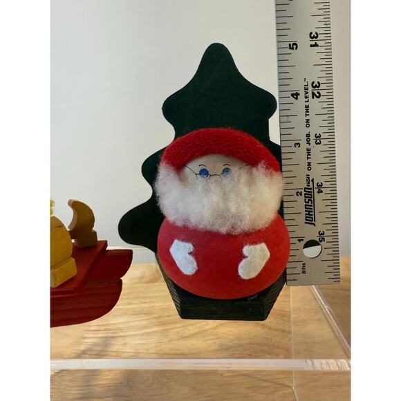 Pair of Ljungstroms Of Sweden Tomte Wooden Figures Christmas Holiday - Picture 13 of 15